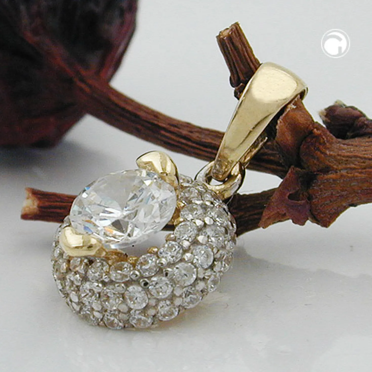 Anhänger aus 375 Gold Gelbgold mit Zirkonia 9mm teil-rhodiniert