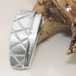 Anhänger 22x10mm aus 925 Silber gestreift matt glänzend leicht gebogen