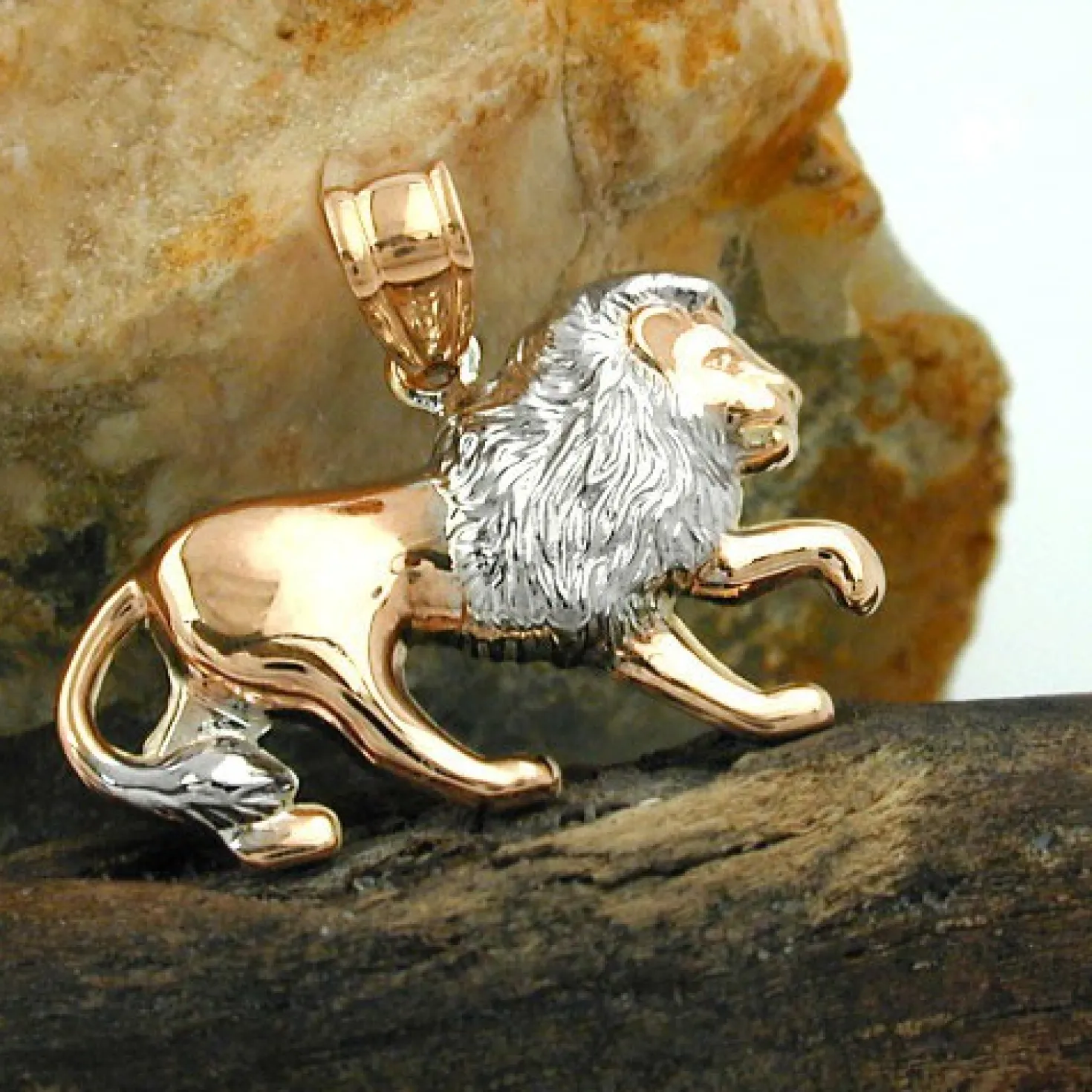 Anhänger 15x23mm Löwe aus 375 Rotgold rhodiniert matt-glänzend bicolor Unisex