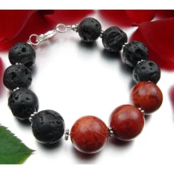 Armband aus Korale Schaumkoralle Lava mit Poren 925 Silber schwarz rot