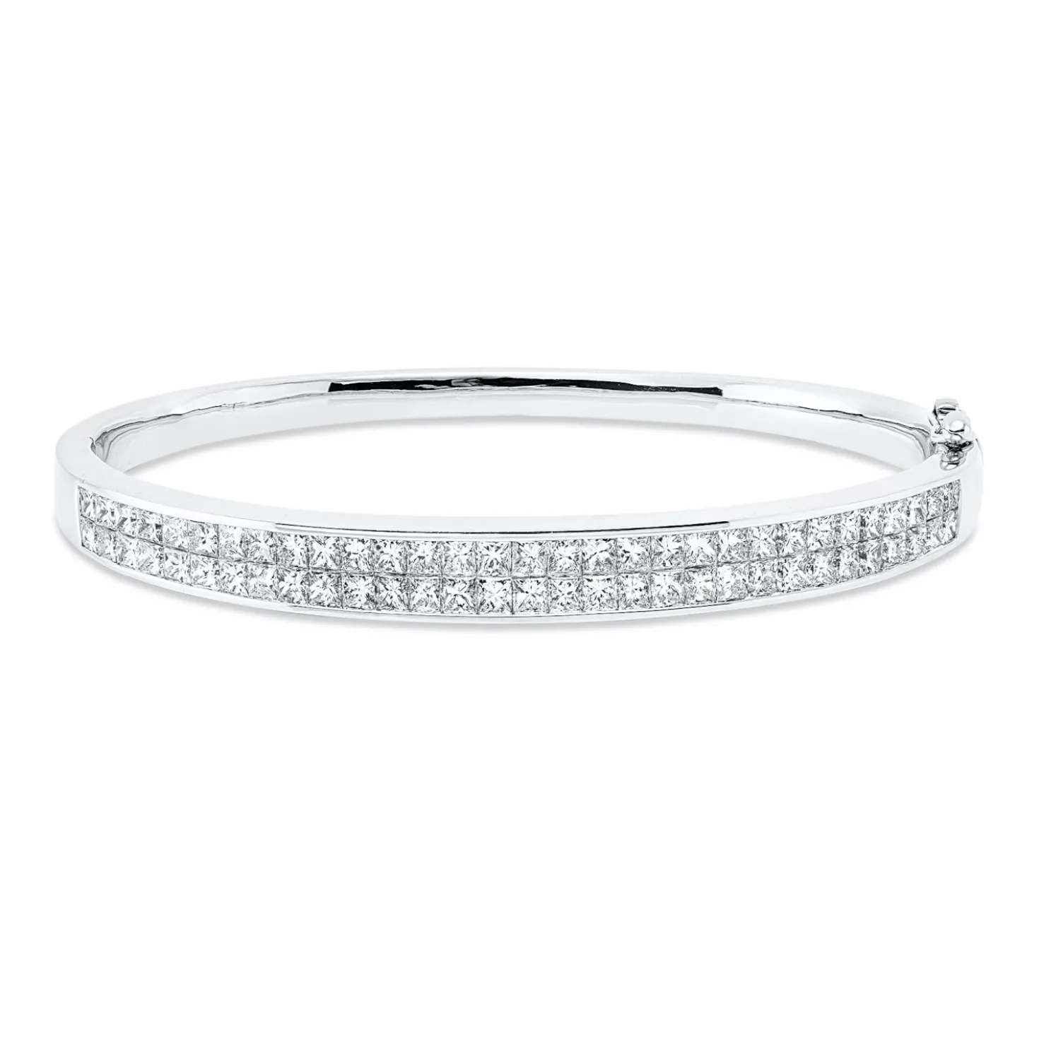 Armreif aus 750 Weißgold 62 Diamanten Prinzess-Schliff 4,75ct F-VSI 48x58mm