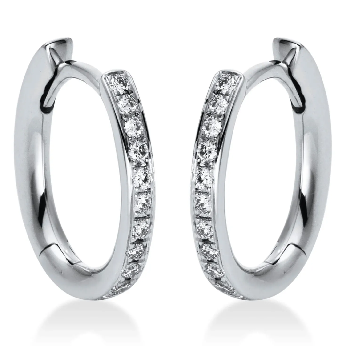 Creolen aus 750 Gold Weißgold 24 Brillanten 0,15ct TW-SI 13,3x1,8mm