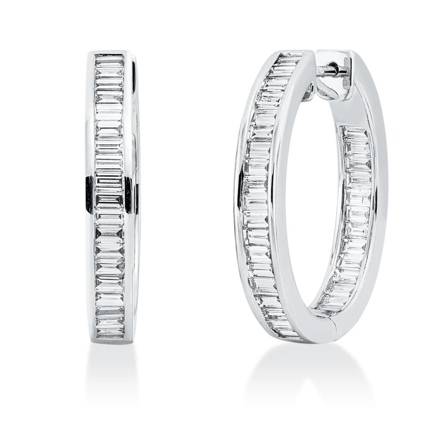 Creolen aus 750 Weißgold 64 Diamanten Baguette-Schliff 3,07ct TW-SI 27x4,4mm