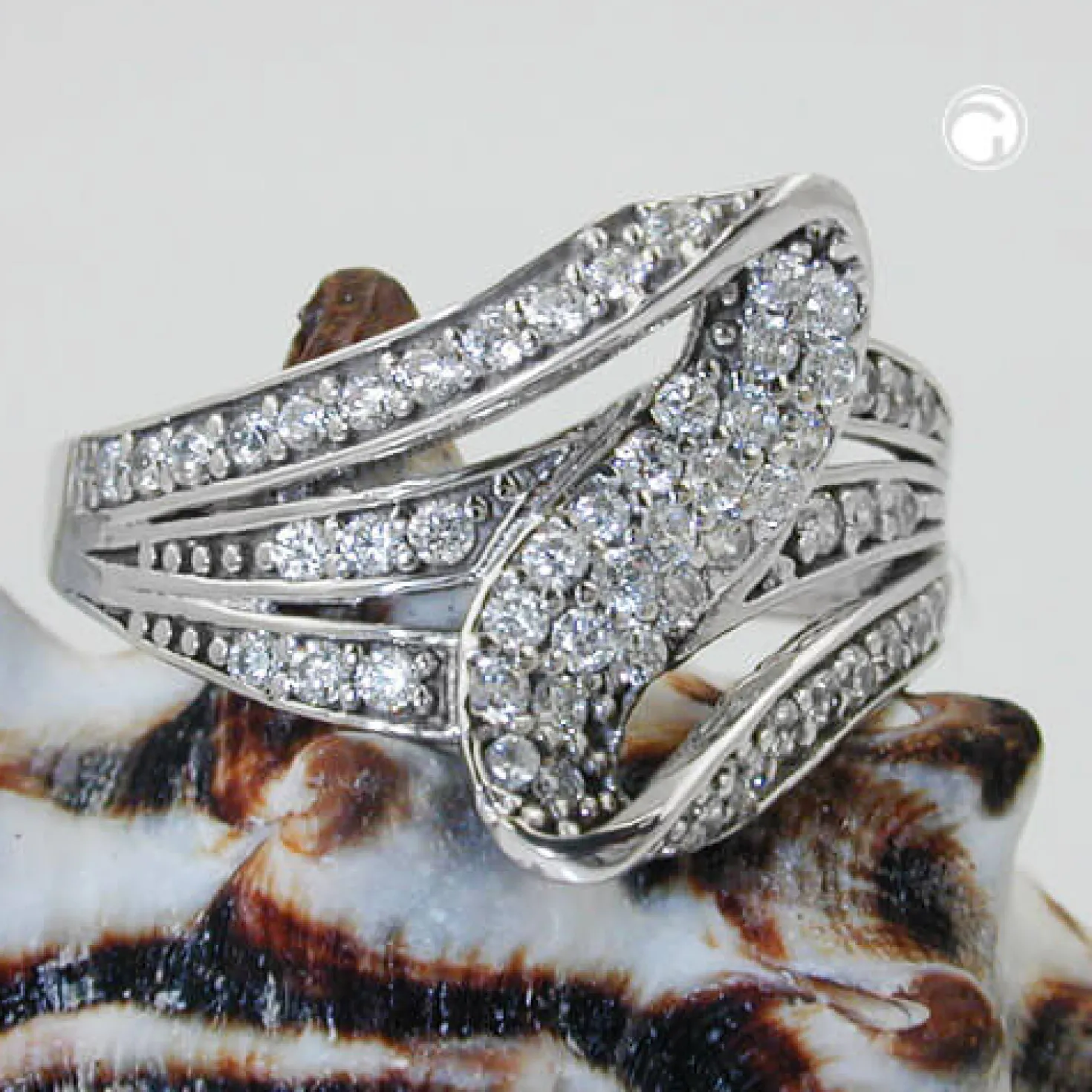 Eleganter Ring Damenring mit weißen Zirkonia 925 Silber