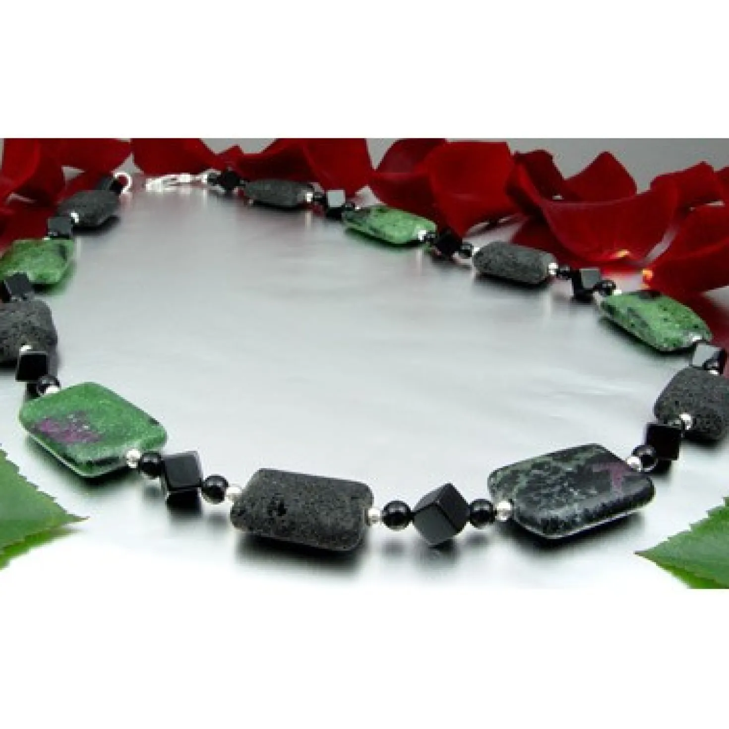 Kette Collier aus Rubin-Zoisit & Lava & Onyx schwarz-grün 925 Silber Halskette