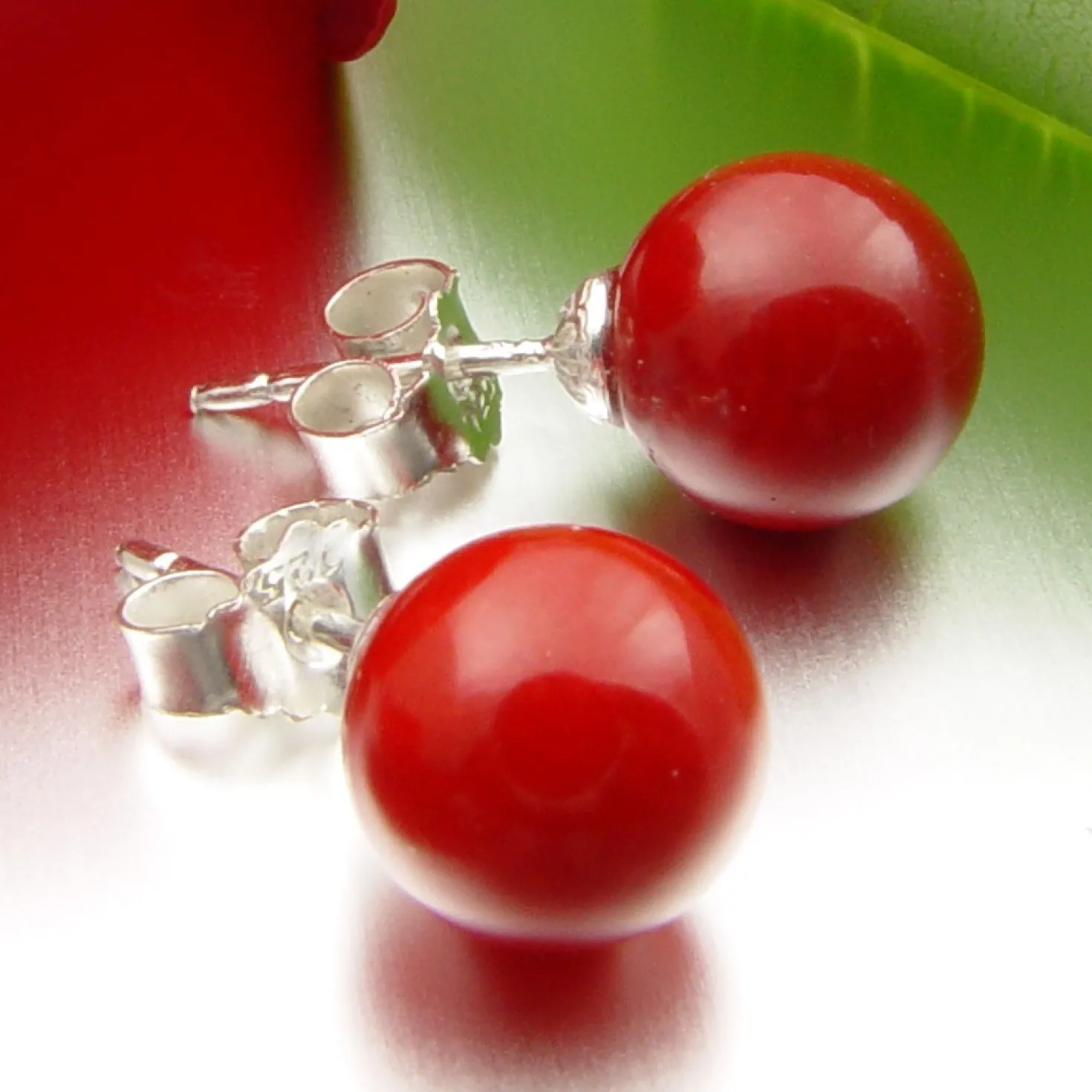 Ohrstecker Stecker aus Koralle Kugel Ø 8mm & 925 Silber Ohrschmuck rot