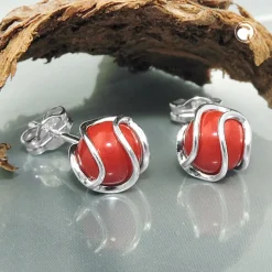 Paar Ohrstecker aufgearbeitete Koralle 7mm rot matt umwickelt 925 Silber