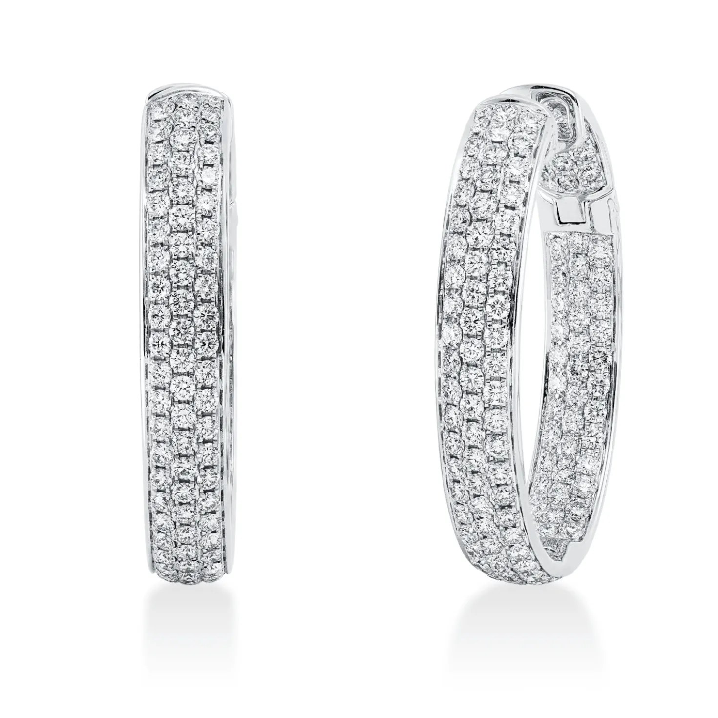 Pavé Creolen aus 750 Weißgold 240 Brillanten 4,06ct TW-VSI 34,7x5,9mm