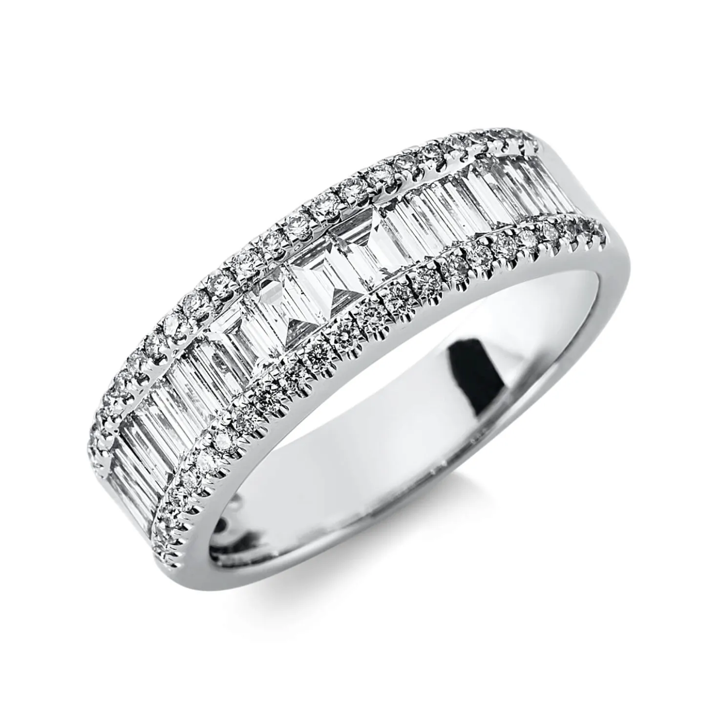 Ring aus 750 Gold Weißgold 68 Diamanten 0,93ct B:5,9mm