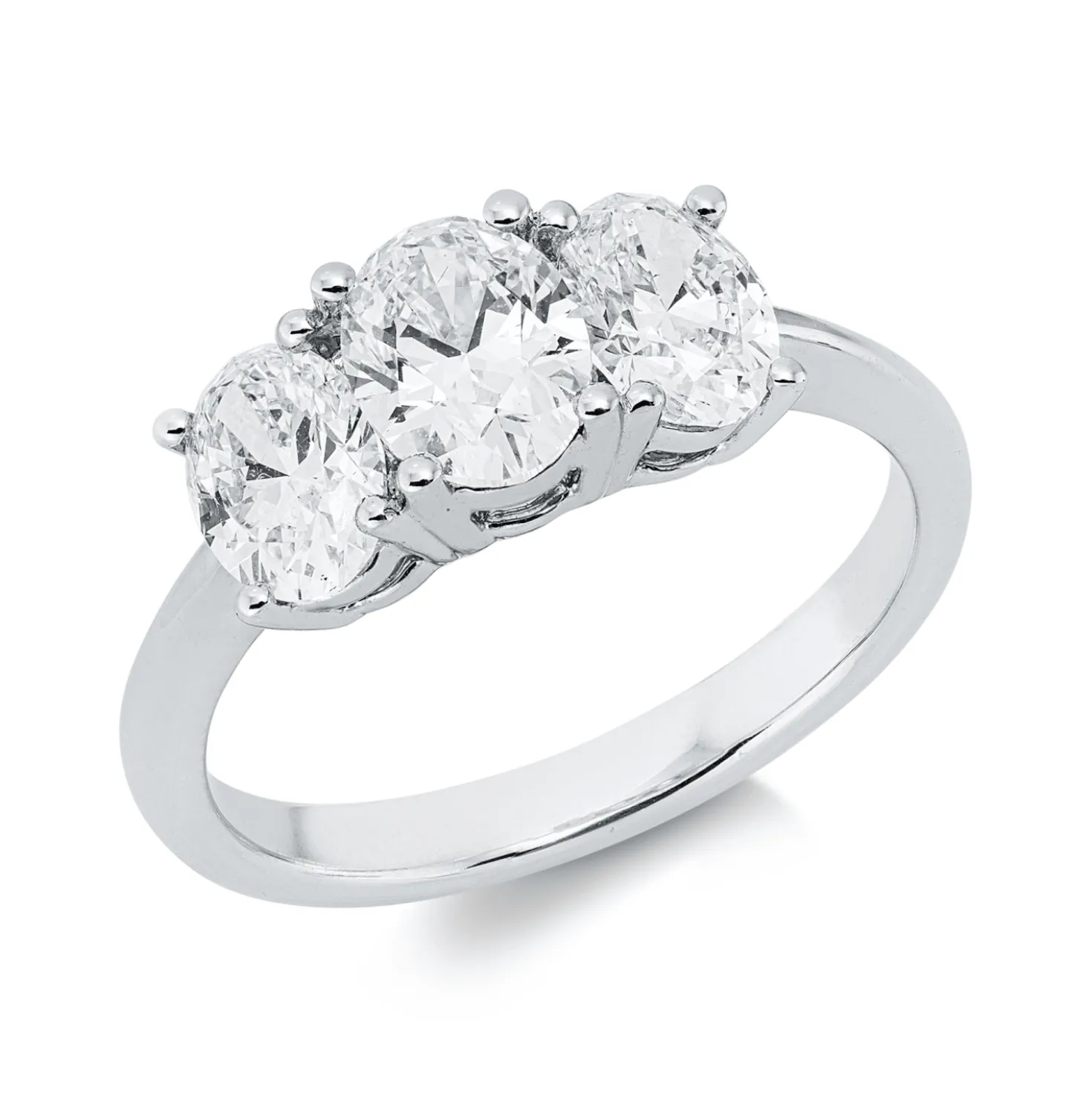 Ring aus 750 Gold Weißgold 3 Diamanten 2ct TW-SI1 B:6,7mm