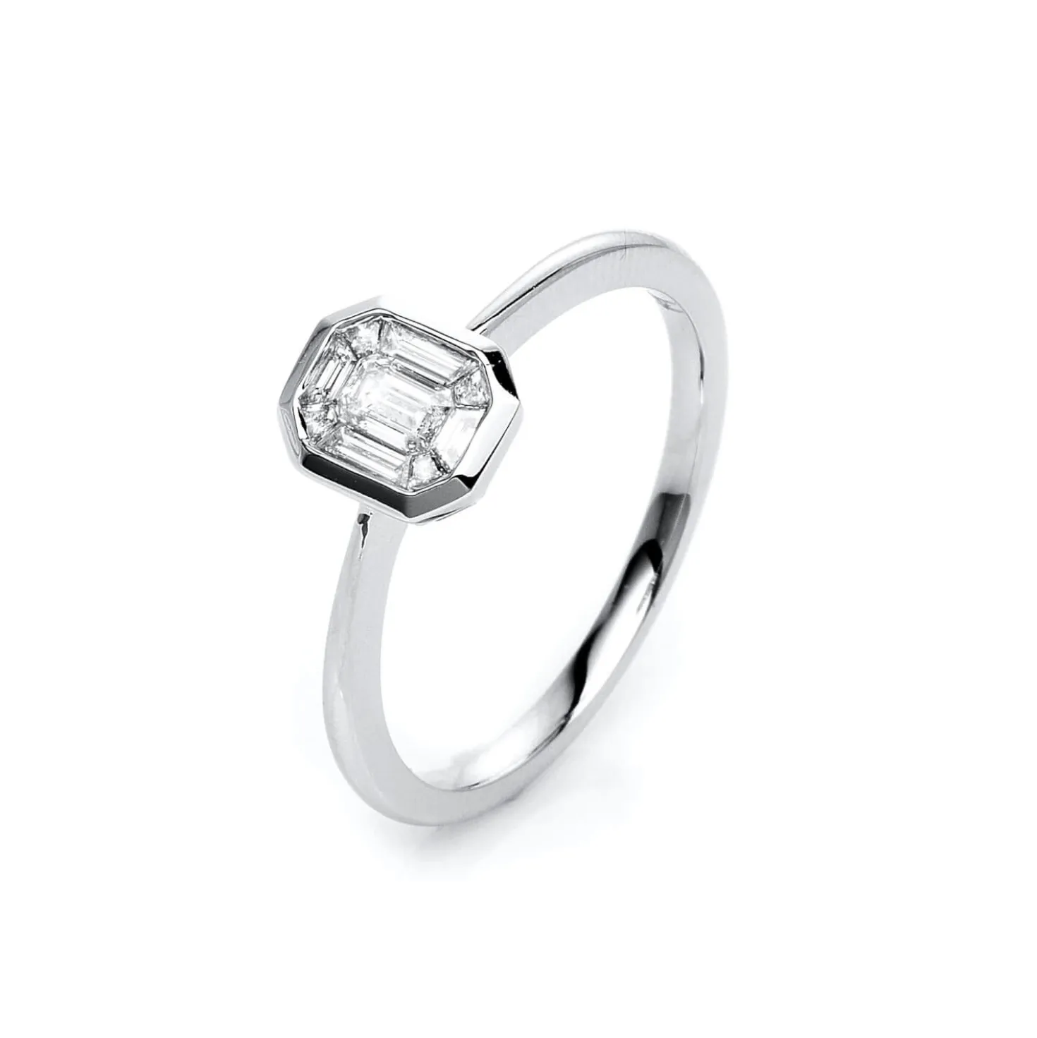 Ring aus 750 Gold Weißgold 9 Diamanten 0,32ct TW-SI B:6,3mm
