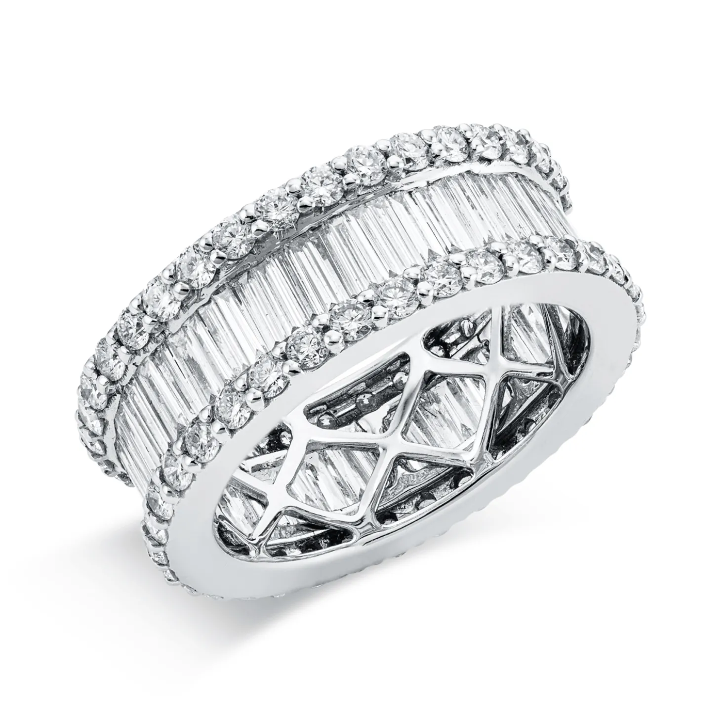 Ring aus 750 Gold Weißgold 106 Diamanten 4,71ct TW-SI B:8mm