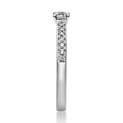 Ring aus 585 Gold Weißgold mit 17 Diamanten Brillanten 0,35 Ct. 4er-Krappe