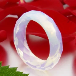 Ring aus Opalit - Mondstein Mondsteinring Damenring facettiert