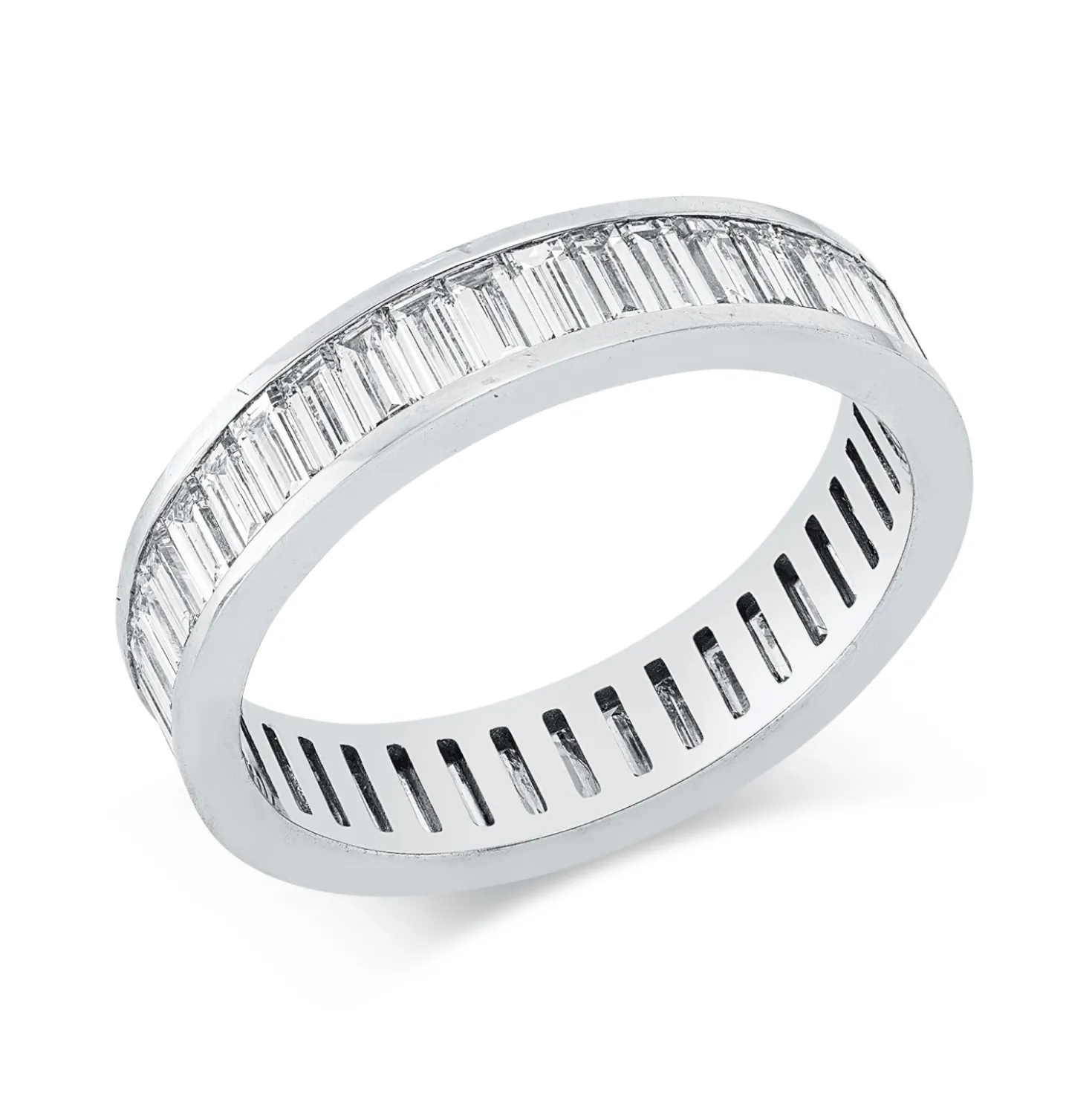Ring aus 750 Weißgold 41 Diamanten Baguette-Schliff 2,04ct F-VSI B:4mm