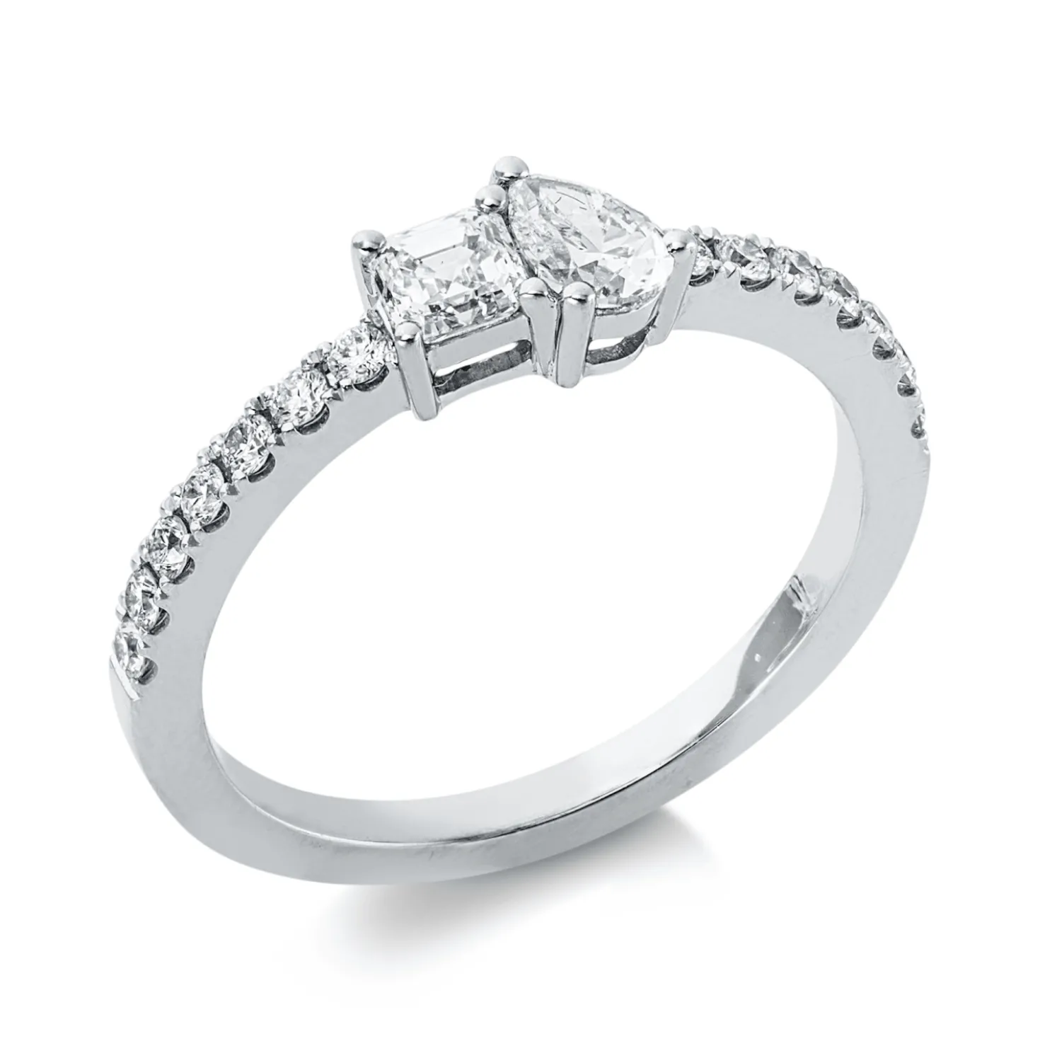 Ring aus 750 Weißgold 16 Diamanten Fanatsy-Schliff 0,63ct F-FSI B:5,3mm