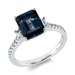 Ring aus 585 Weißgold Topas 2,98ct London Blue 16 Diamanten 0,2ct B:9,2mm