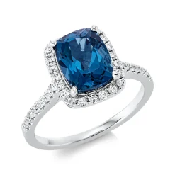Ring aus 750 Weißgold Topas 2,57ct London Blue 50 Diamanten 0,35ct TW-SI B:2,1mm