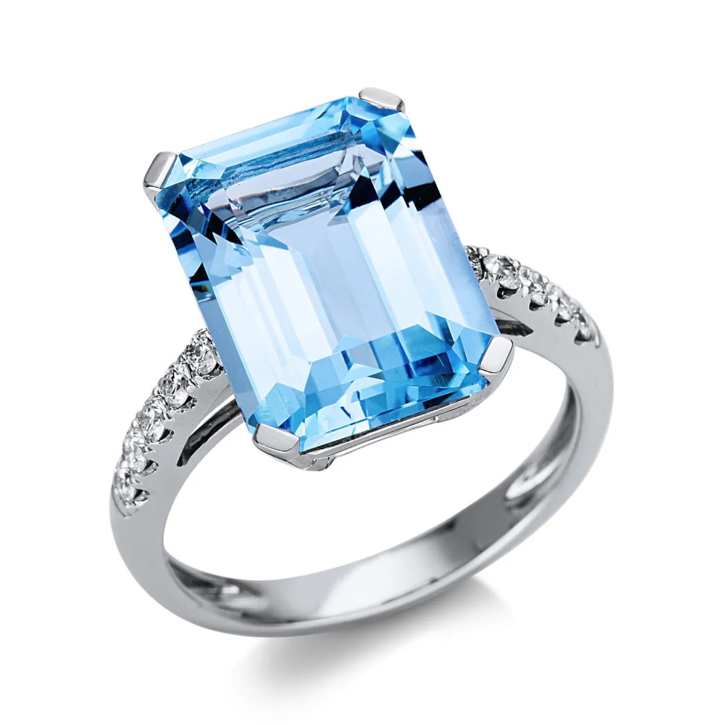 Ring aus 750 Weißgold Topas 8,7ct skyblue 10 Brillanten 0,23ct TW-SI B:10mm