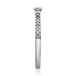 Ring Damenring aus 950 Platin mit 17 Diamanten Brillanten 0,22 Ct. 4er-Krappe