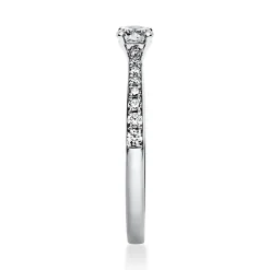 Ring Damenring aus 950 Platin mit 17 Diamanten Brillanten 0,37 Ct. 4er-Krappe