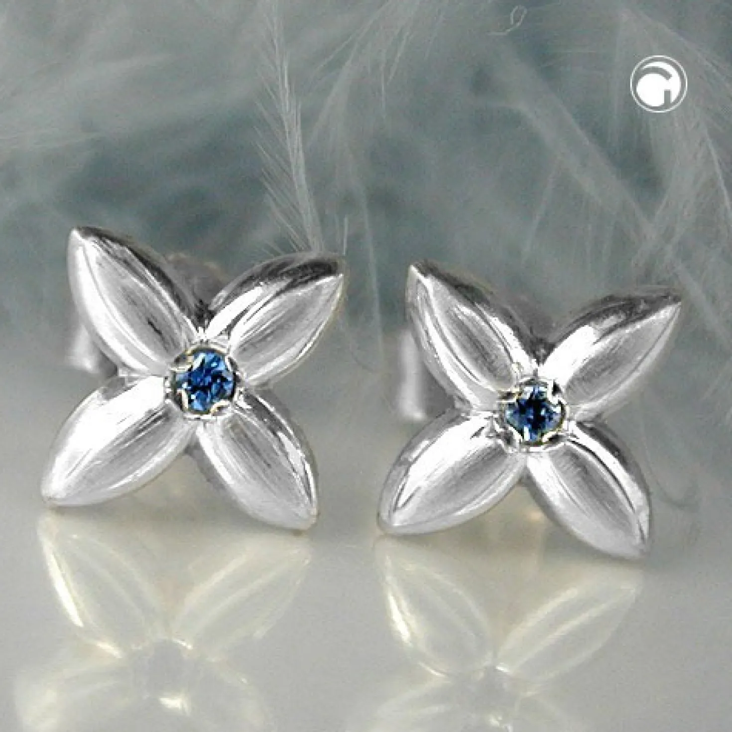 Stecker Ohrstecker kleine Blüte, Spinell hellblau, 925 Silber, Damen